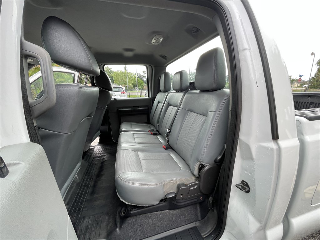 2015 Ford F-350 - $14,800