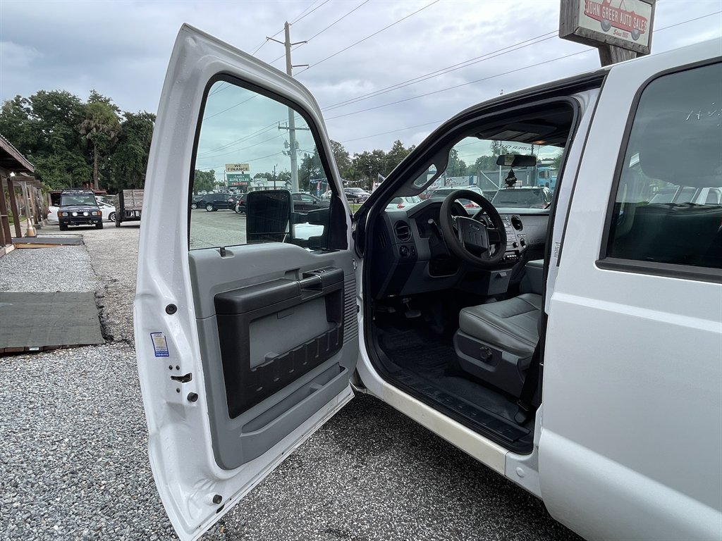 2015 Ford F-350 - $14,800