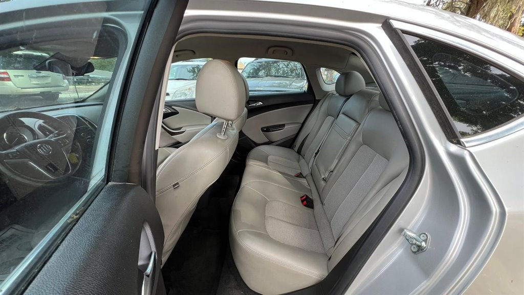 2015 Buick Verano Convenience photo
