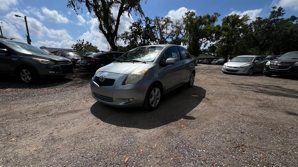 2008 Toyota Yaris photo