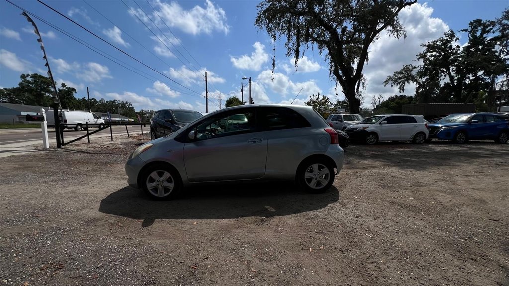 2008 Toyota Yaris photo