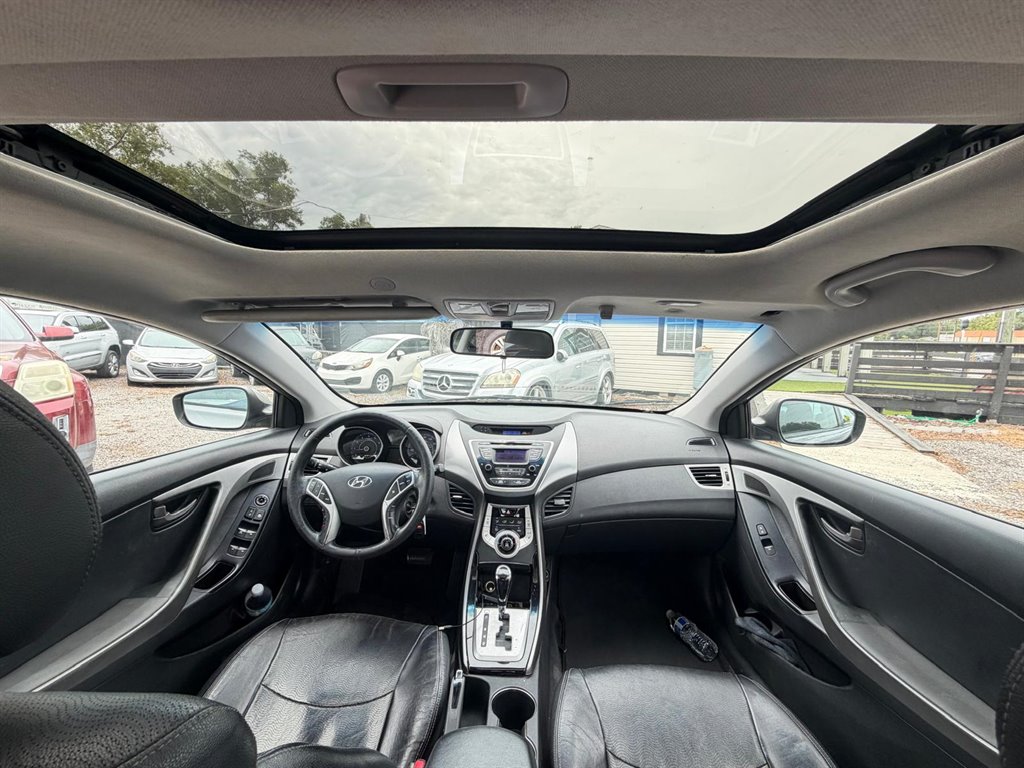 2011 Hyundai Elantra - $8,000