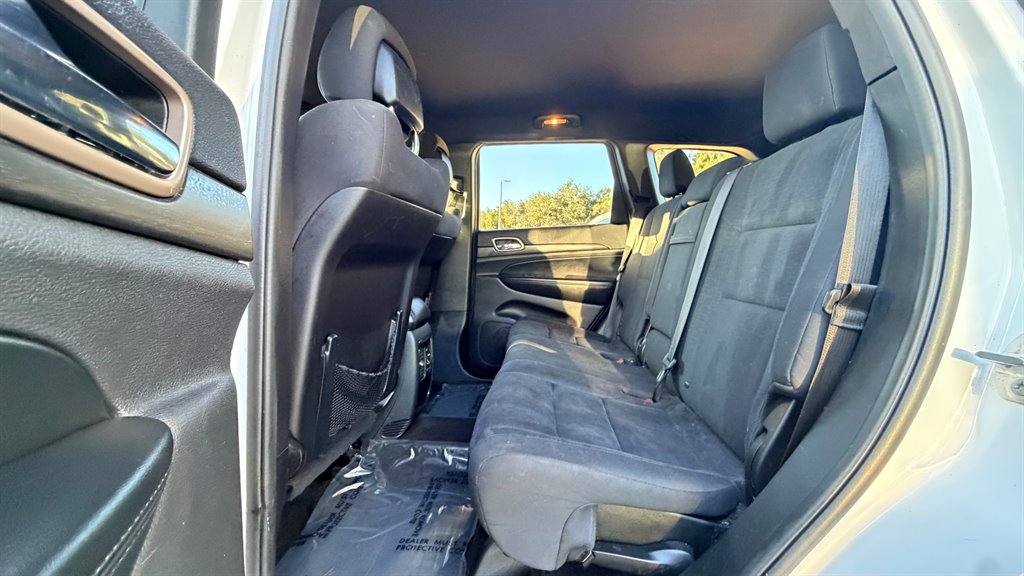2015 Jeep Cherokee - $10,999