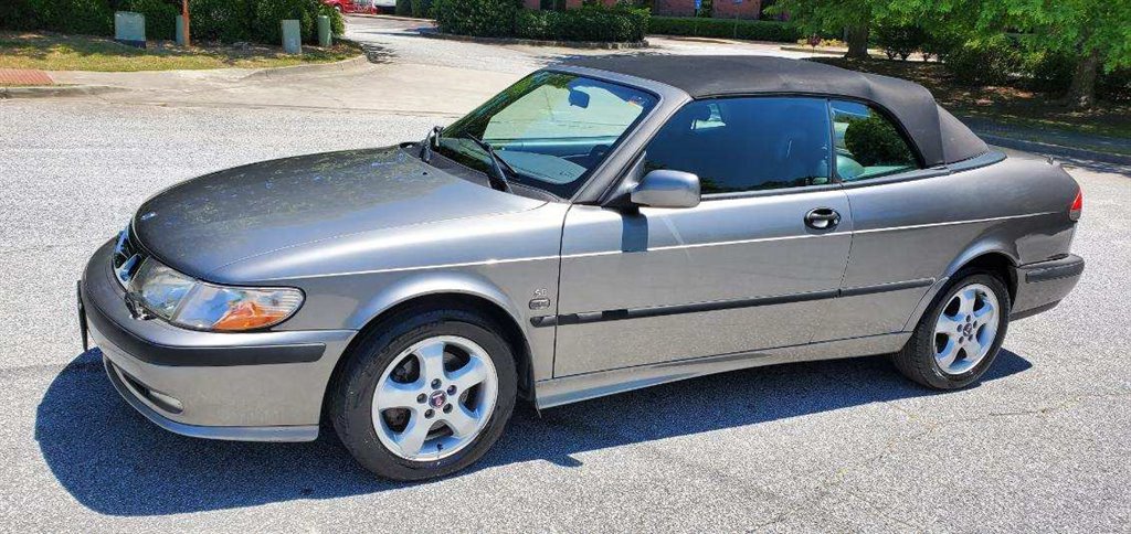 2001 Saab 9-3 SE photo
