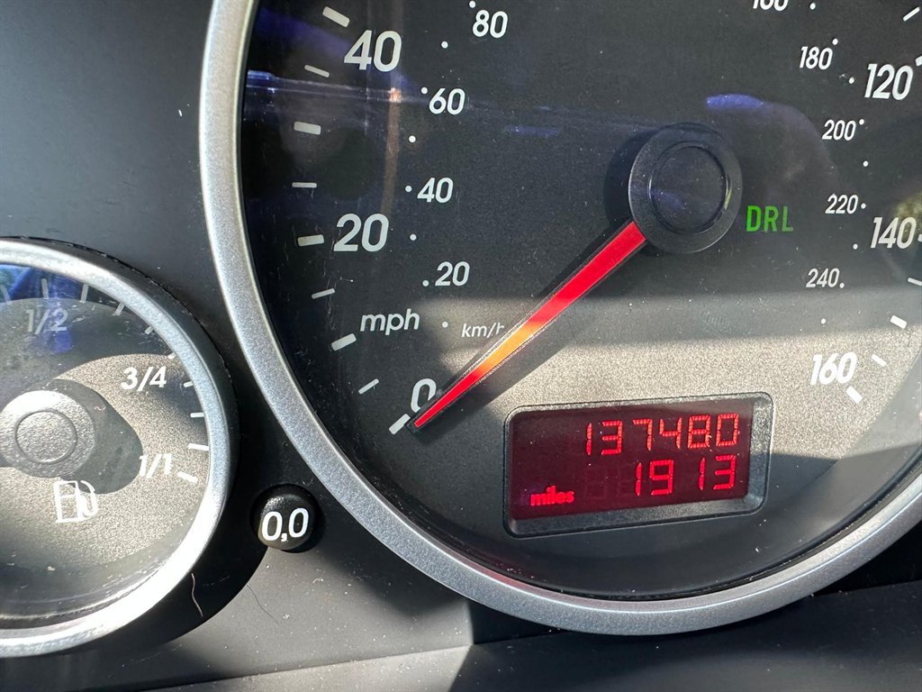 2006 Volkswagen Touareg V6 photo