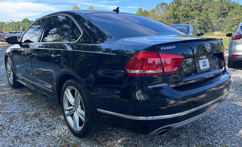 2012 Volkswagen Passat V6 SEL Premium photo
