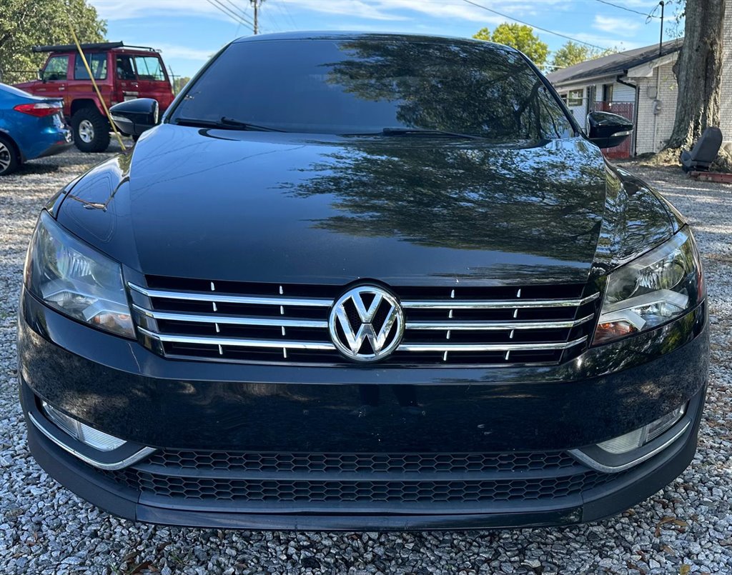 2012 Volkswagen Passat V6 SEL Premium photo