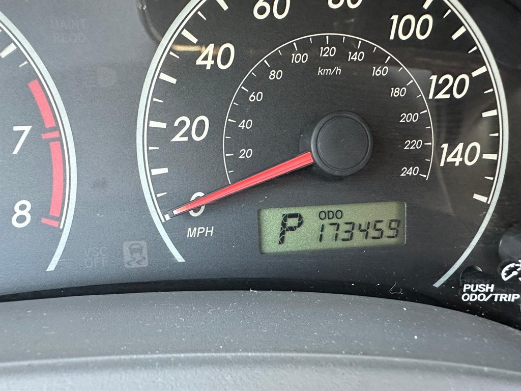 2009 Toyota Corolla LE photo