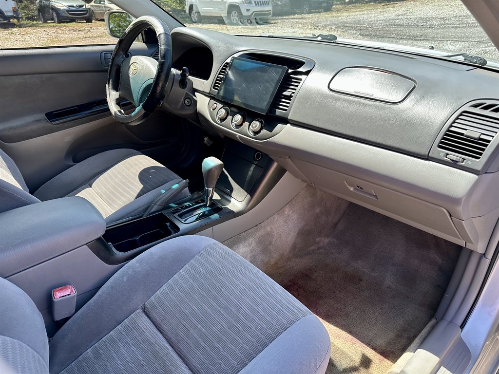 2005 Toyota Camry Standard photo