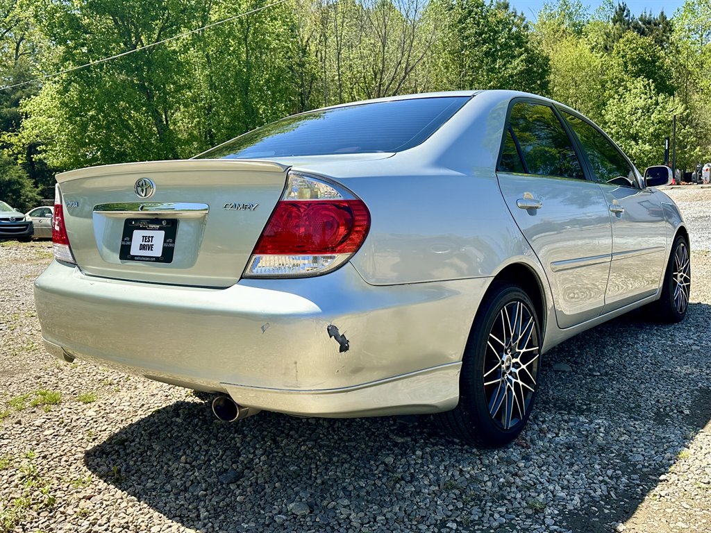 2005 Toyota Camry Standard photo
