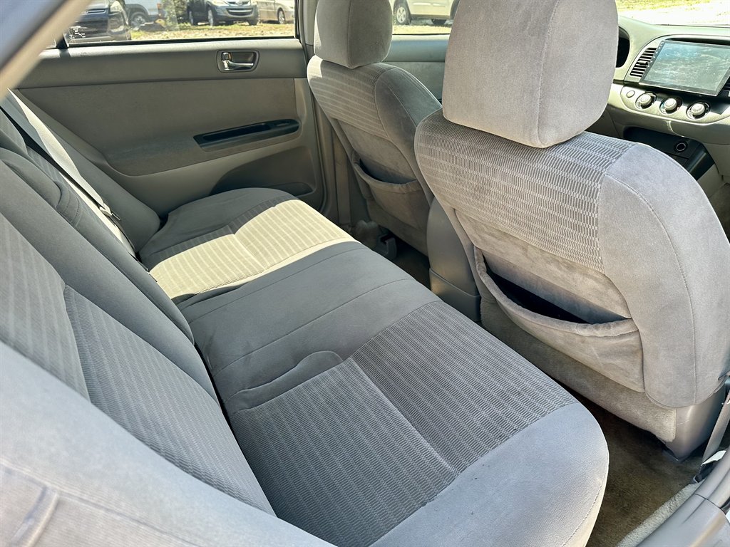 2005 Toyota Camry Standard photo