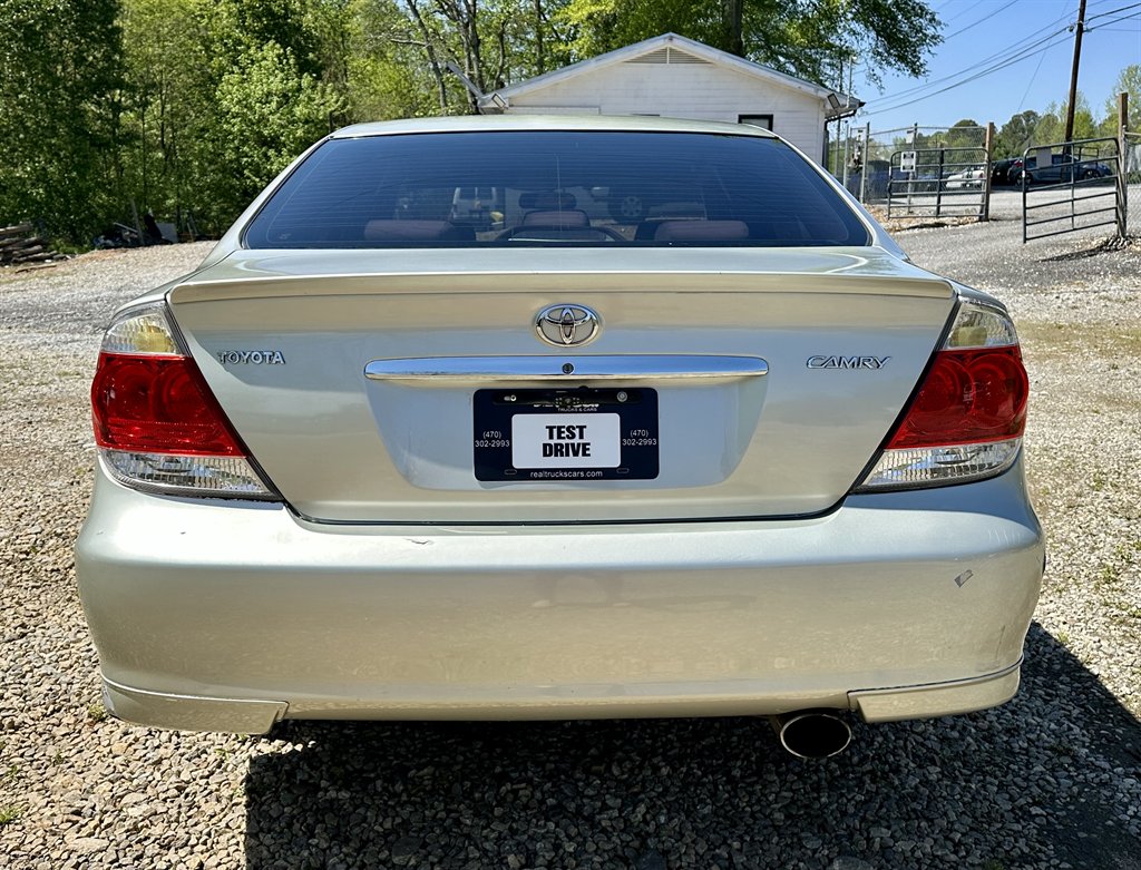 2005 Toyota Camry Standard photo