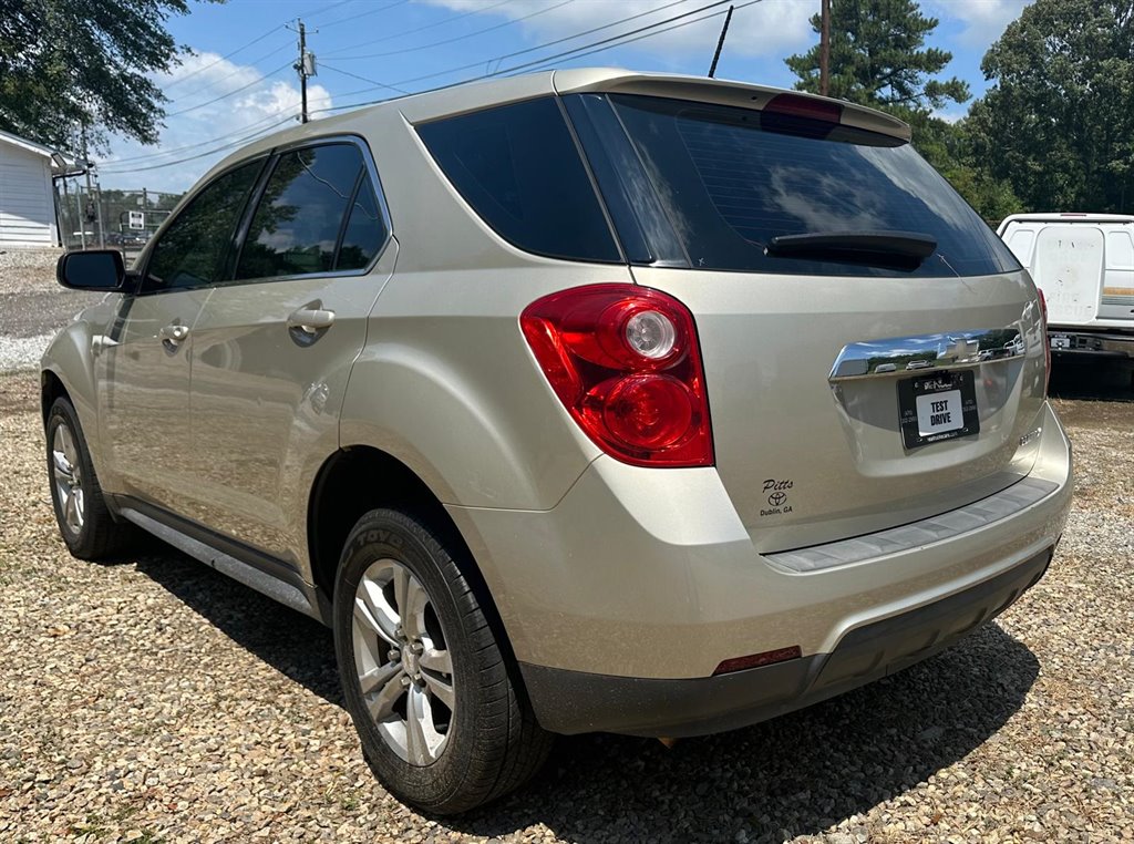 2015 Chevrolet Equinox LS photo