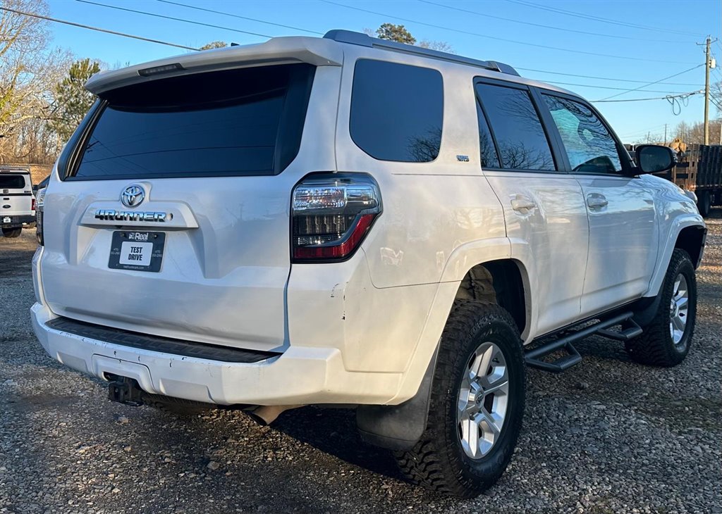 2016 Toyota 4Runner SR5 Premium photo