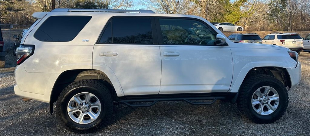 2016 Toyota 4Runner SR5 Premium photo