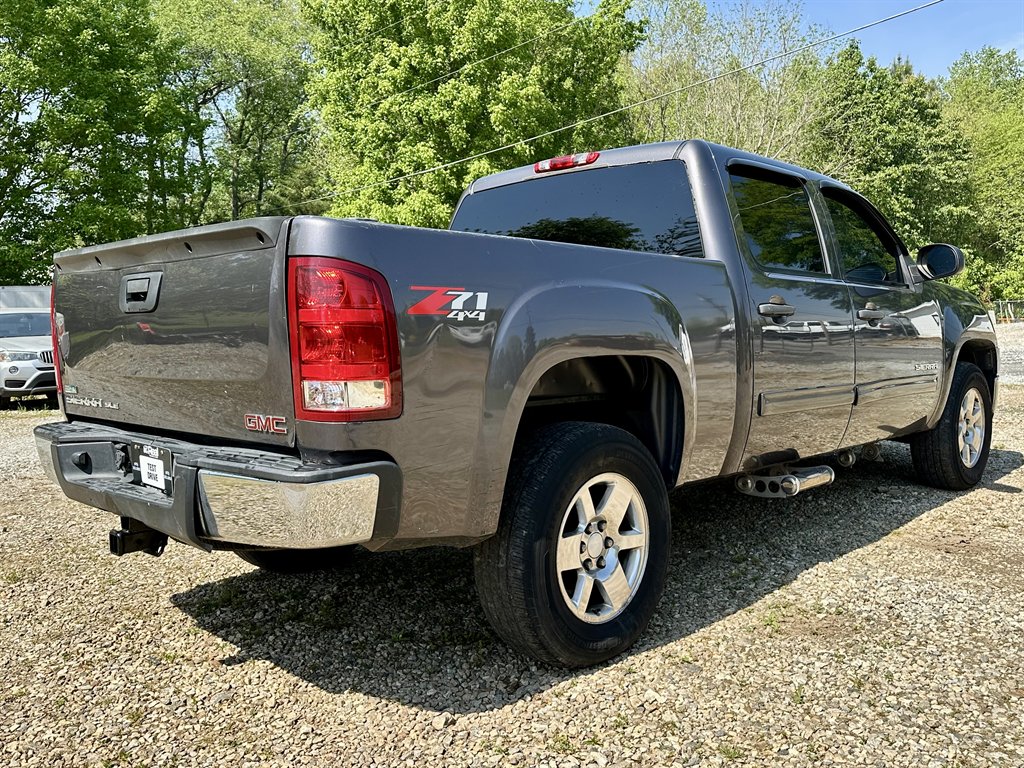 2010 GMC Sierra 1500 SLE photo