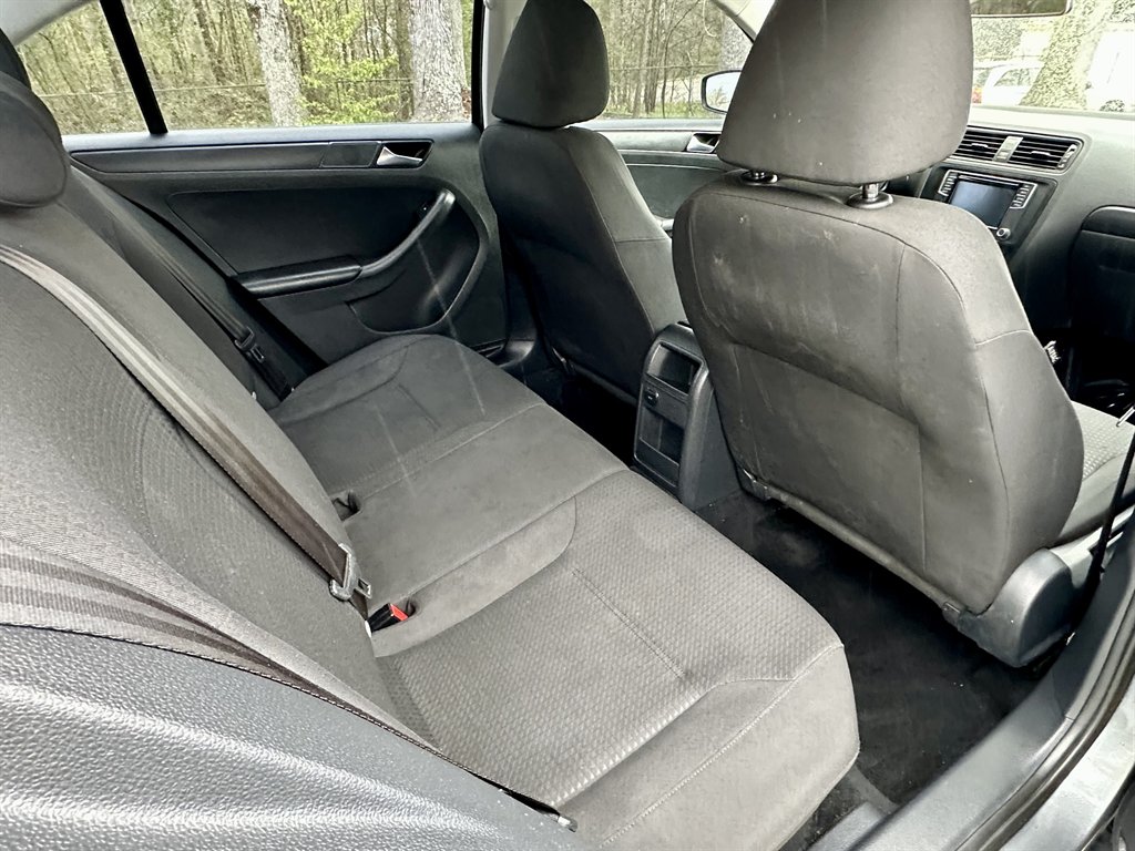 2016 Volkswagen Jetta S photo