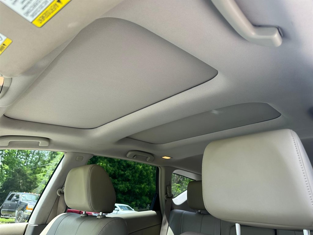 2013 Nissan Murano LE photo
