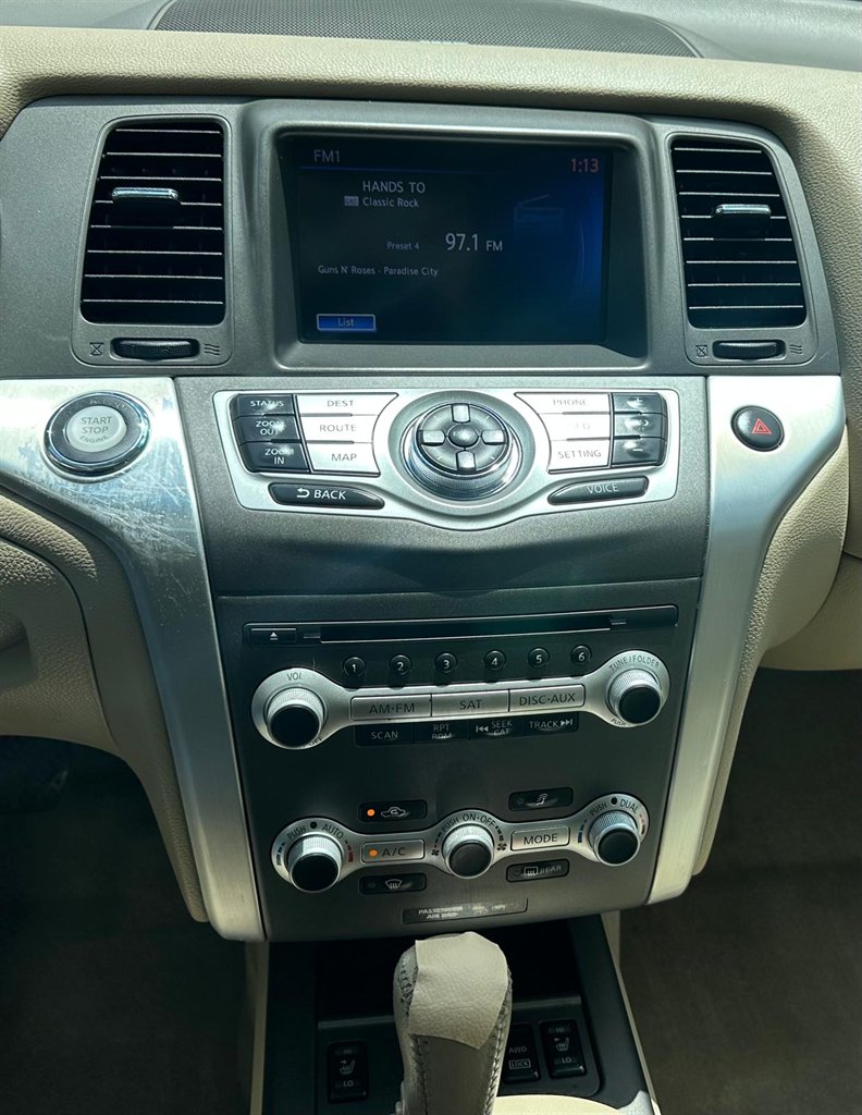 2013 Nissan Murano LE photo
