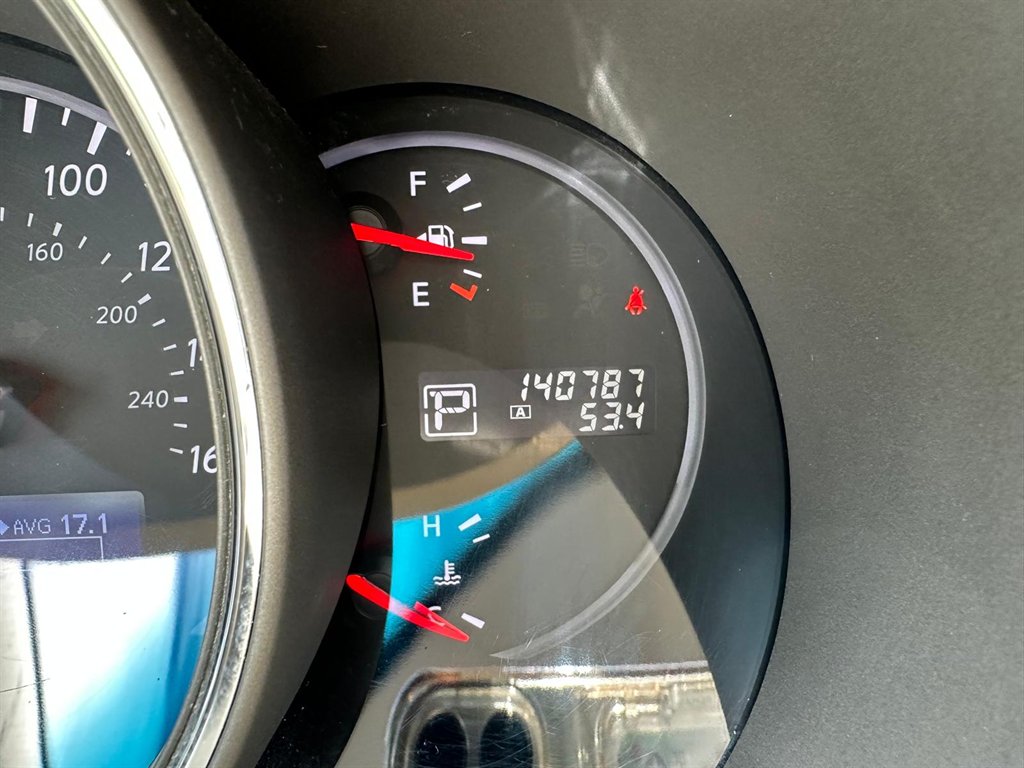 2013 Nissan Murano LE photo