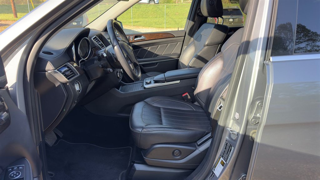 2014 Mercedes-Benz GL-Class GL450 4MATIC photo