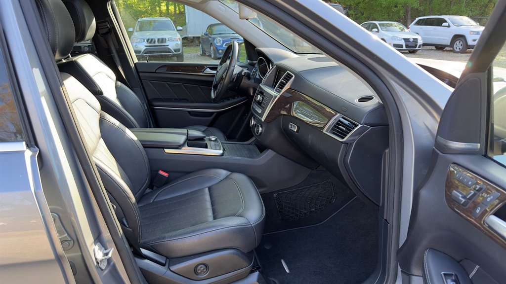 2014 Mercedes-Benz GL-Class GL450 4MATIC photo