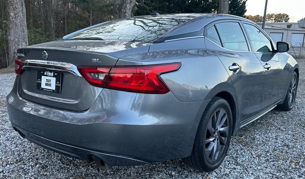 2016 Nissan Maxima SL photo