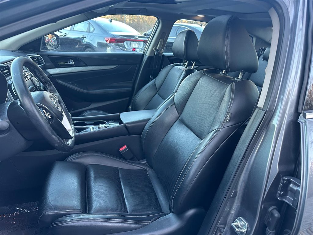 2016 Nissan Maxima SL photo