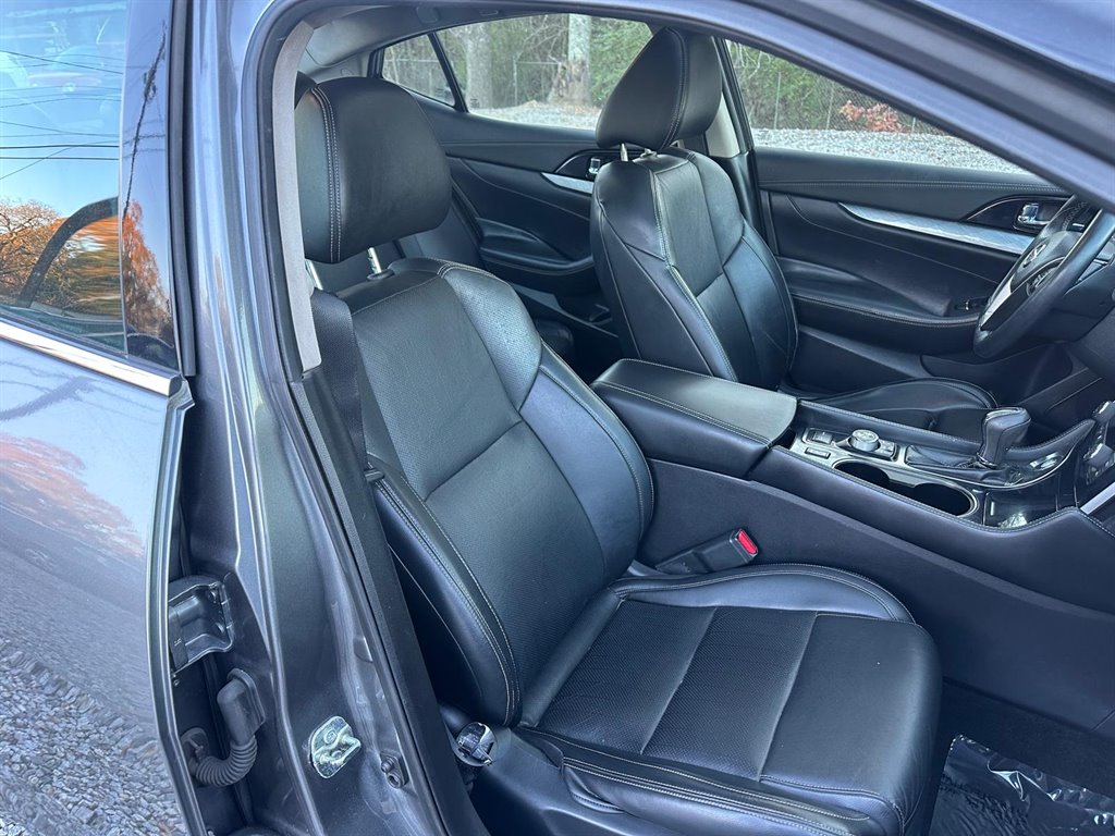 2016 Nissan Maxima SL photo
