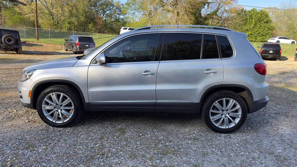 2016 Volkswagen Tiguan SE photo