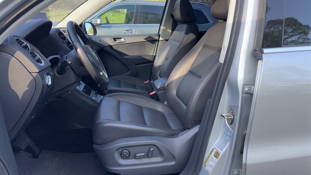 2016 Volkswagen Tiguan SE photo