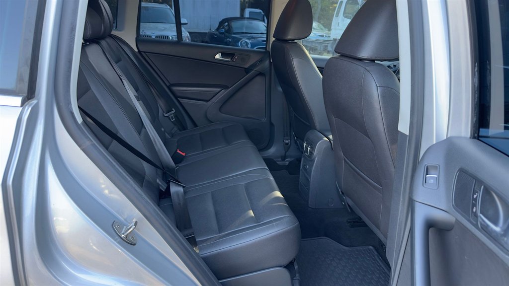 2016 Volkswagen Tiguan SE photo