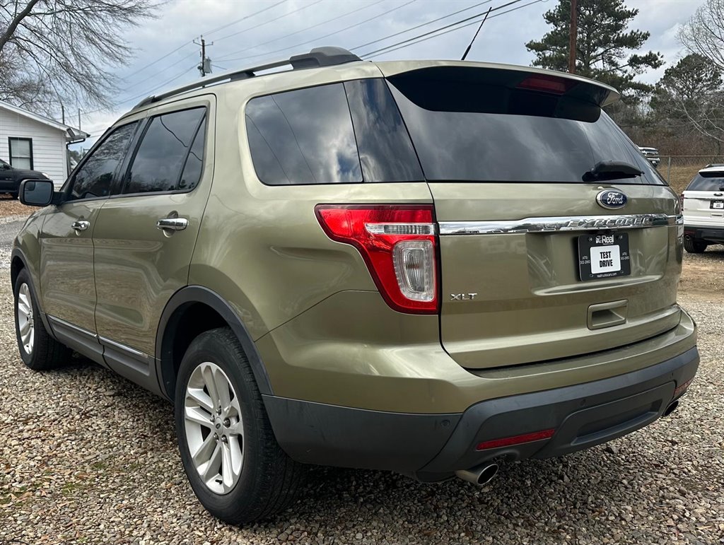 2012 Ford Explorer XLT photo