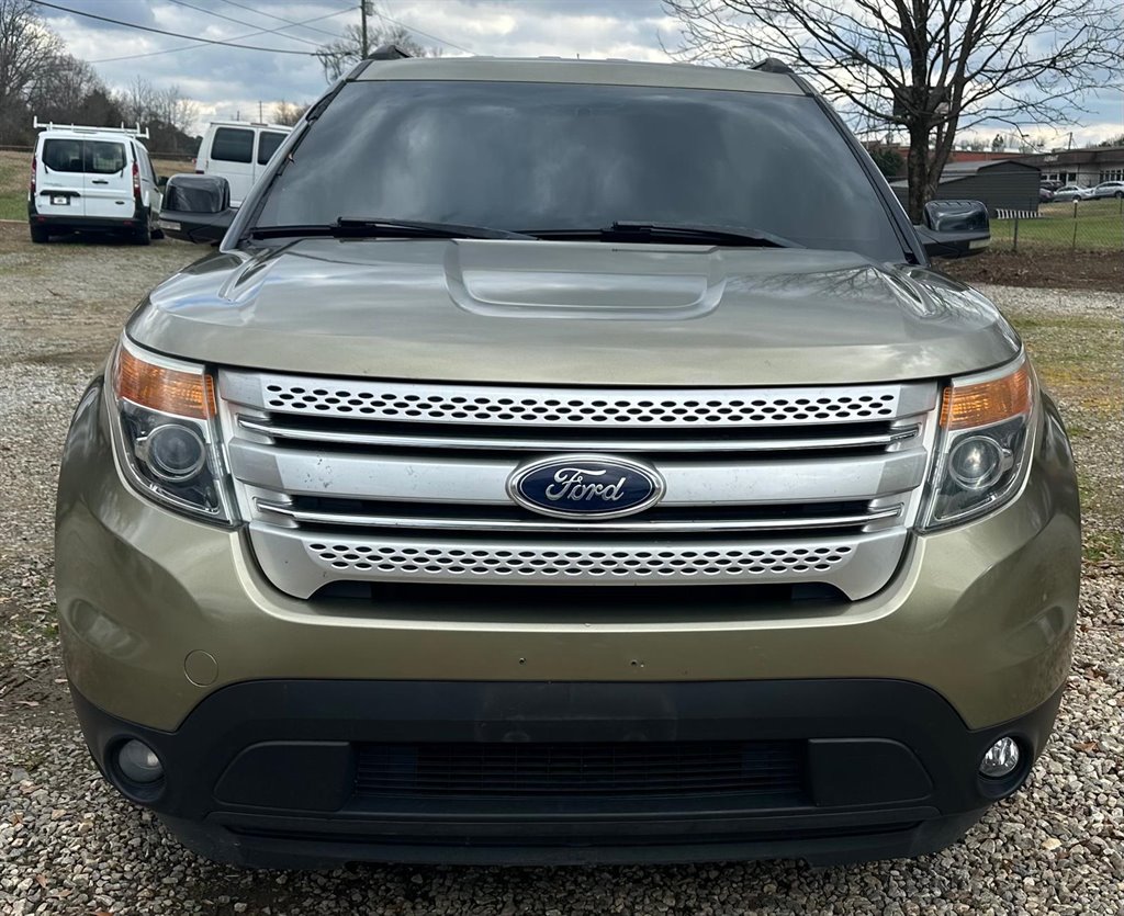 2012 Ford Explorer XLT photo