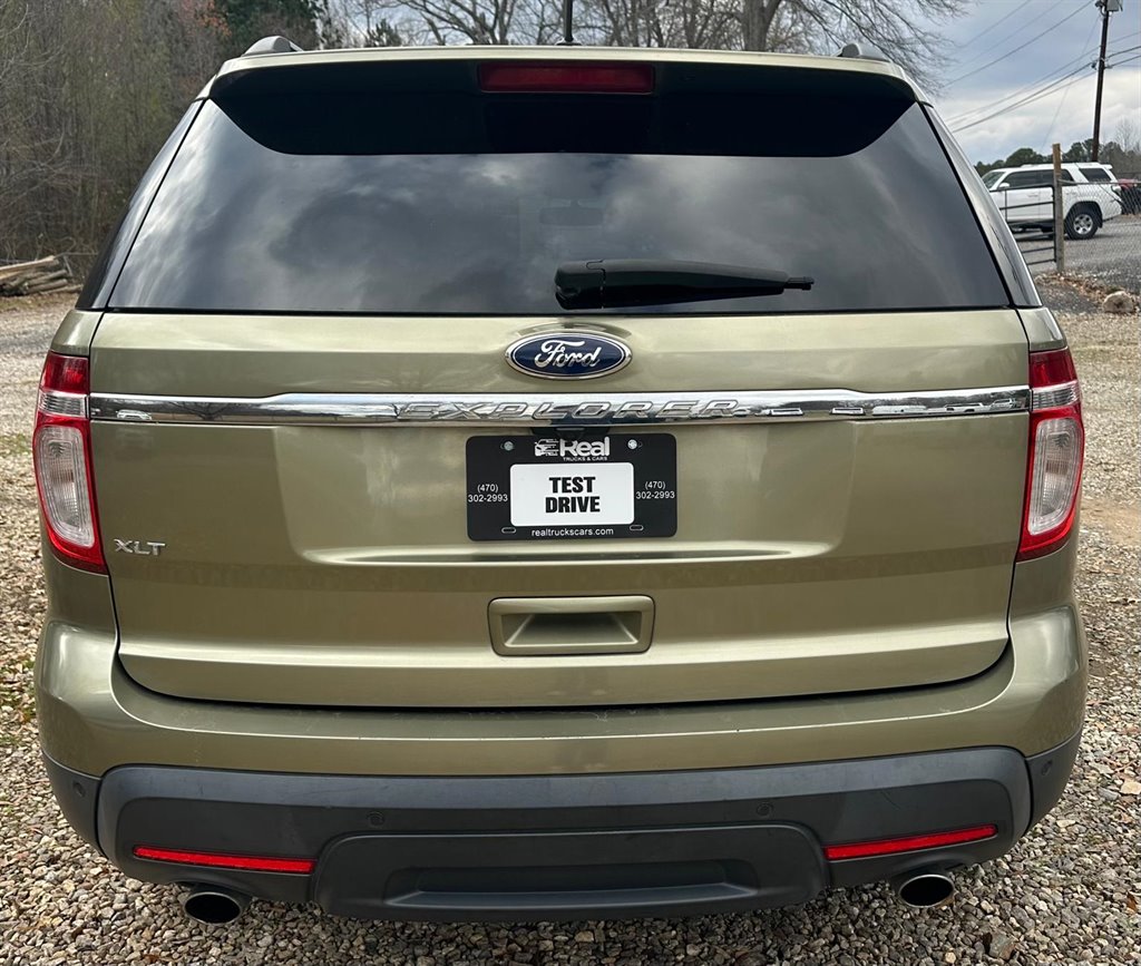 2012 Ford Explorer XLT photo