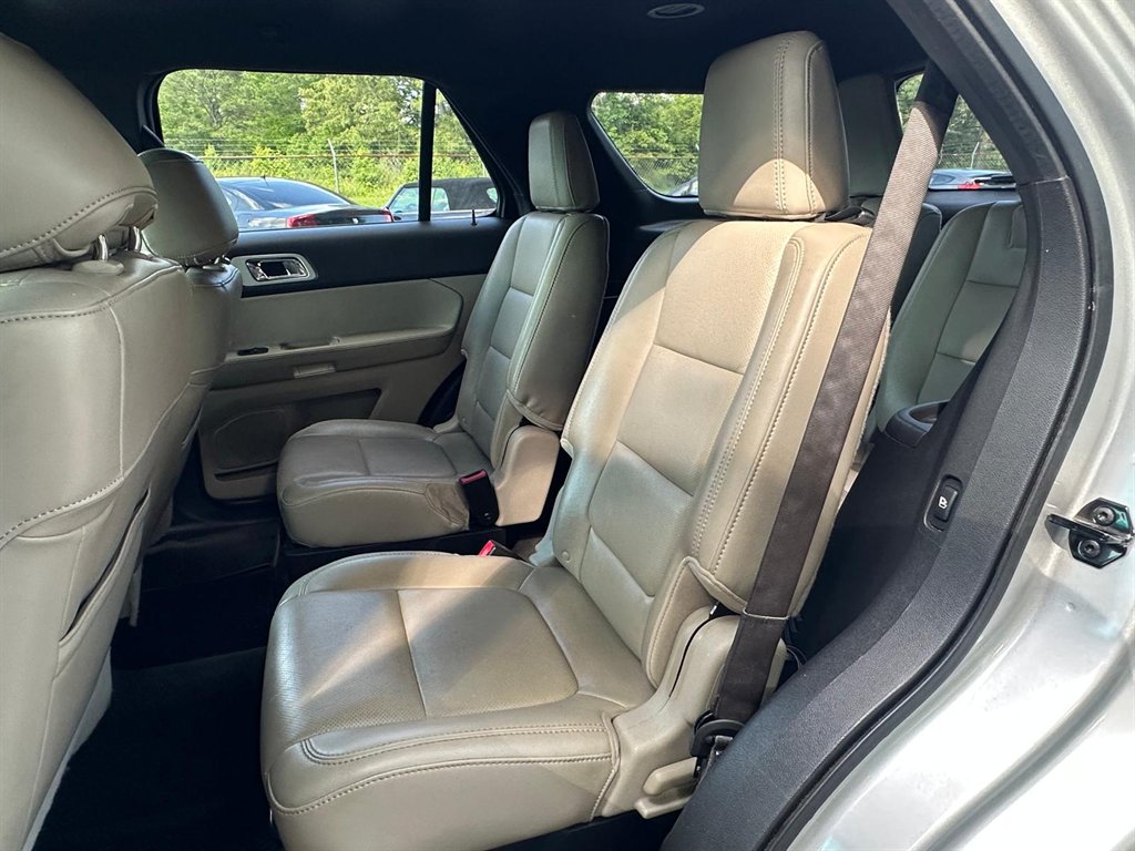 2011 Ford Explorer Limited photo
