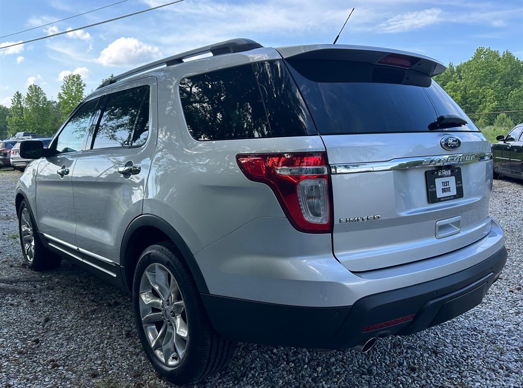 2011 Ford Explorer Limited photo