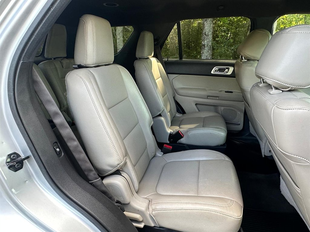 2011 Ford Explorer Limited photo