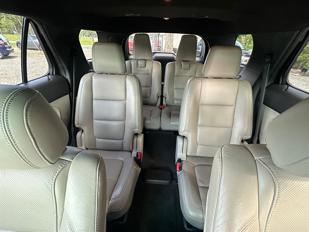 2011 Ford Explorer Limited photo