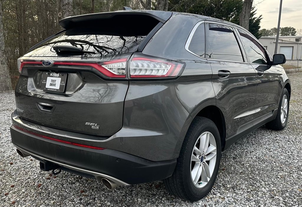 2018 Ford Edge SEL AWD photo