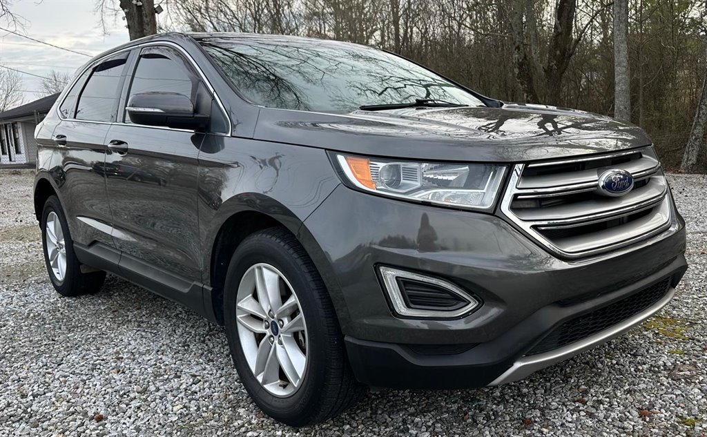 2018 Ford Edge SEL AWD photo