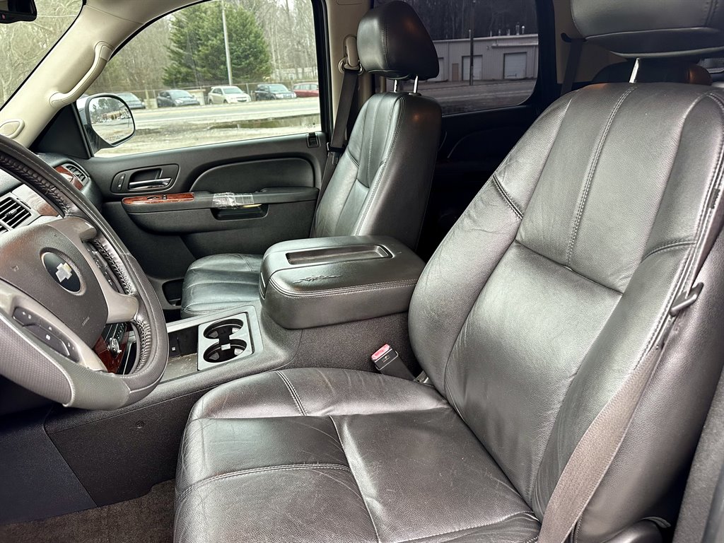 2013 Chevrolet Tahoe LT photo