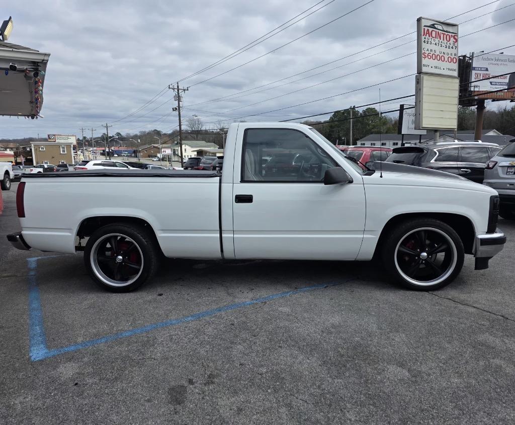 1988 GMC Gmt-400 - $13,995
