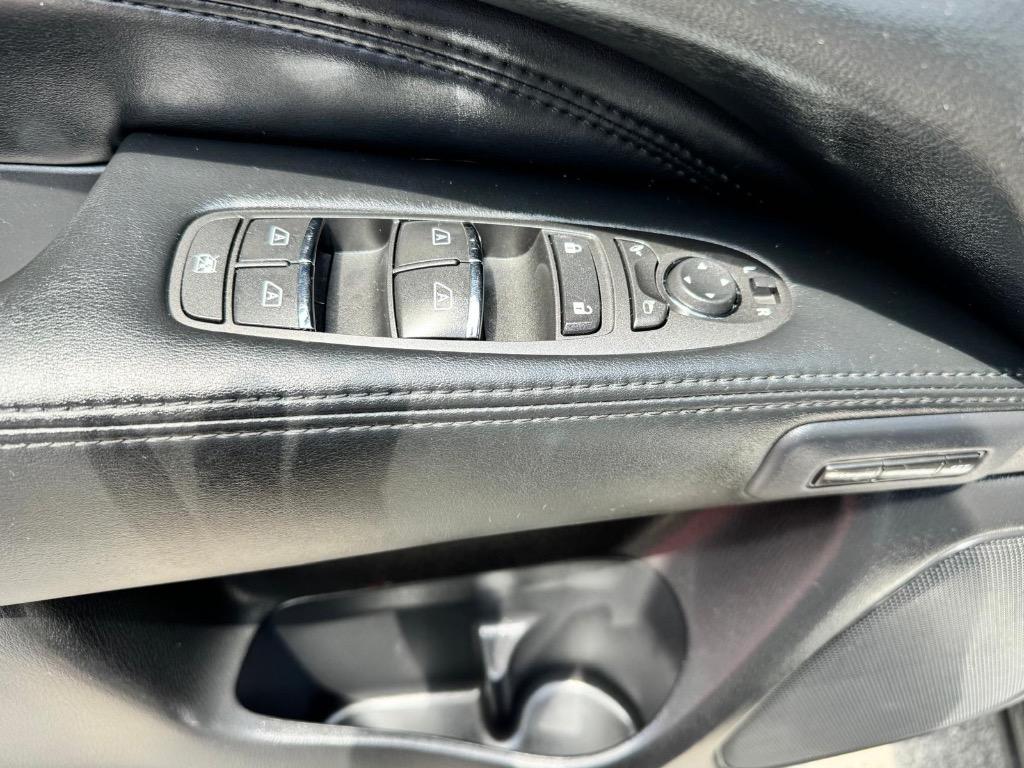 2013 Infiniti JX35 photo