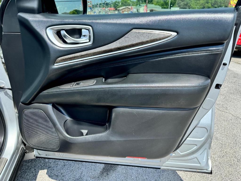2013 Infiniti JX35 photo