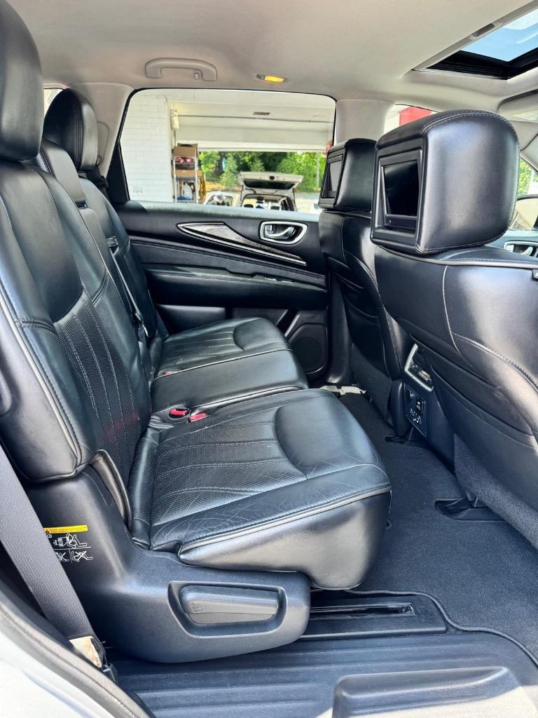 2013 Infiniti JX35 photo