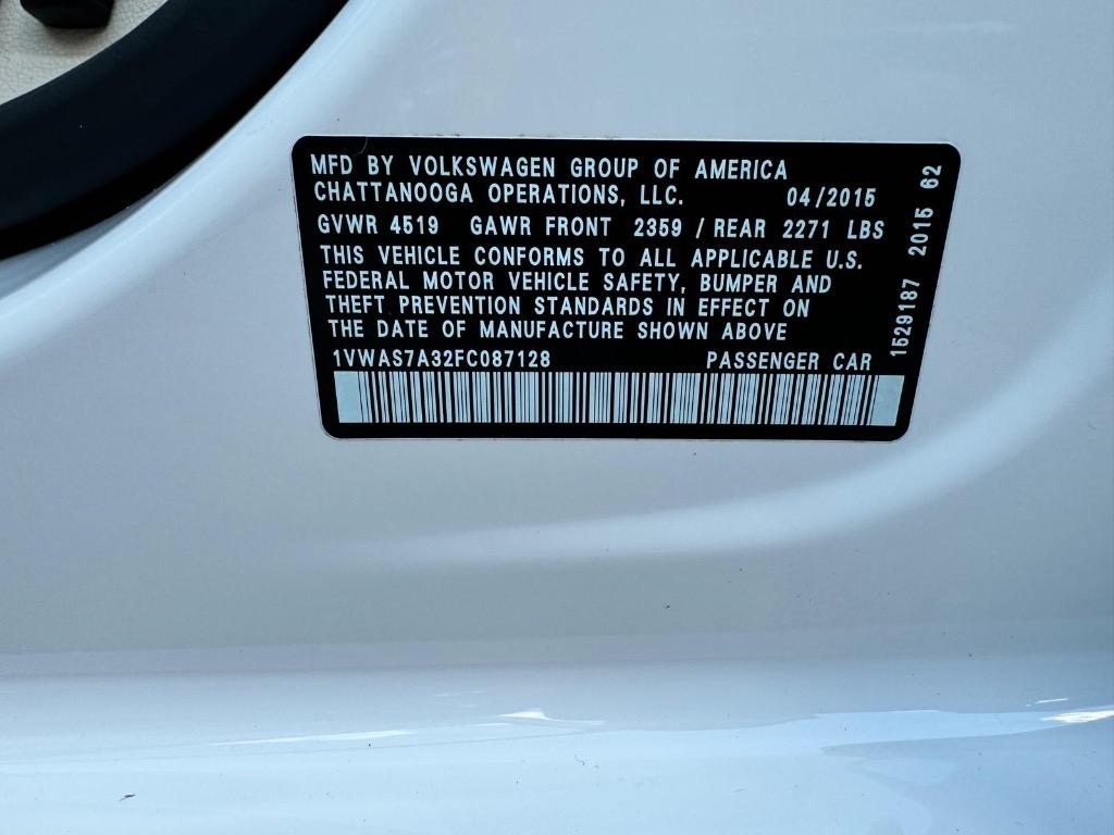 2015 Volkswagen Passat Limited Edition photo