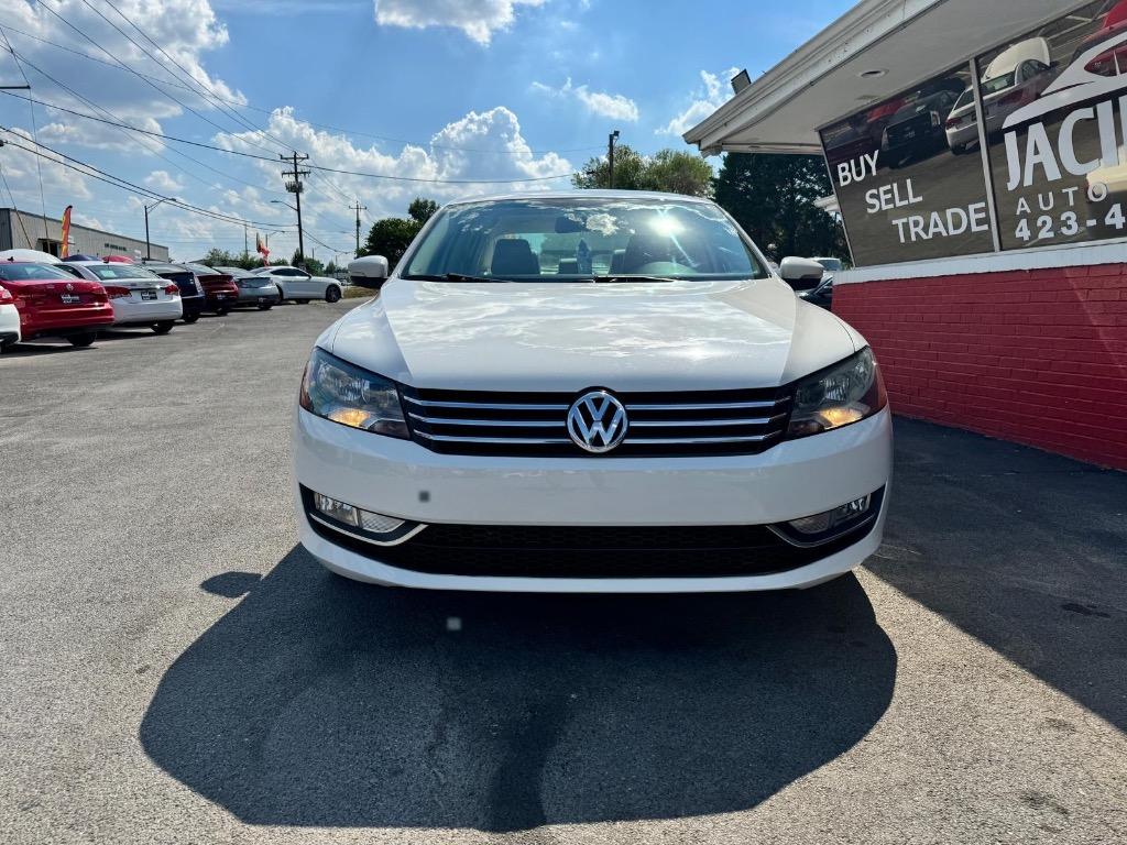 2015 Volkswagen Passat Limited Edition photo