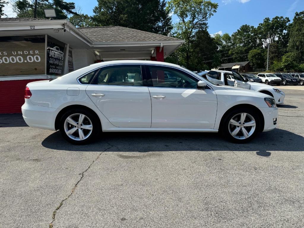 2015 Volkswagen Passat Limited Edition photo