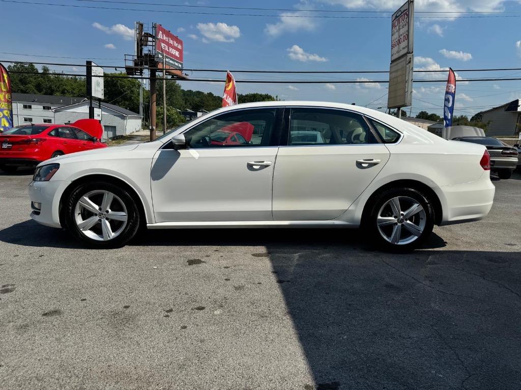 2015 Volkswagen Passat Limited Edition photo